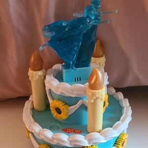 Disney Frozen Fever Anna Birthday Cake
